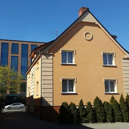 Lena Ubytování v soukromí *